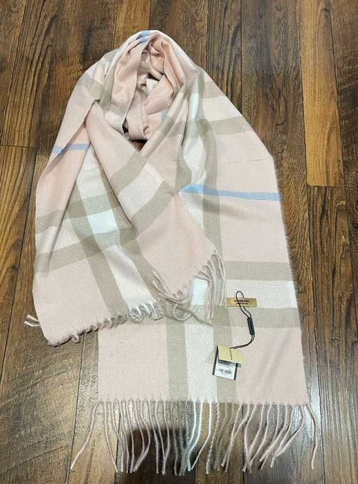 Шарф Burberry рожевий