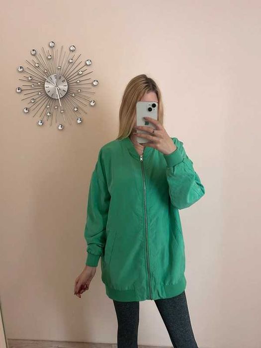 Zielona kurtka bomberka oversize długa Monki S 36 70% modal