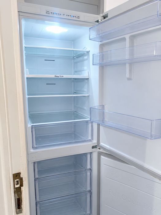 Frigorífico combinado Samsung em bom estado
