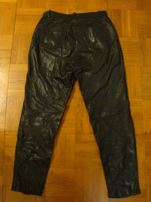 Брюки женские кожаные MODERN CLASSIC , размер L-XL ( 44 )