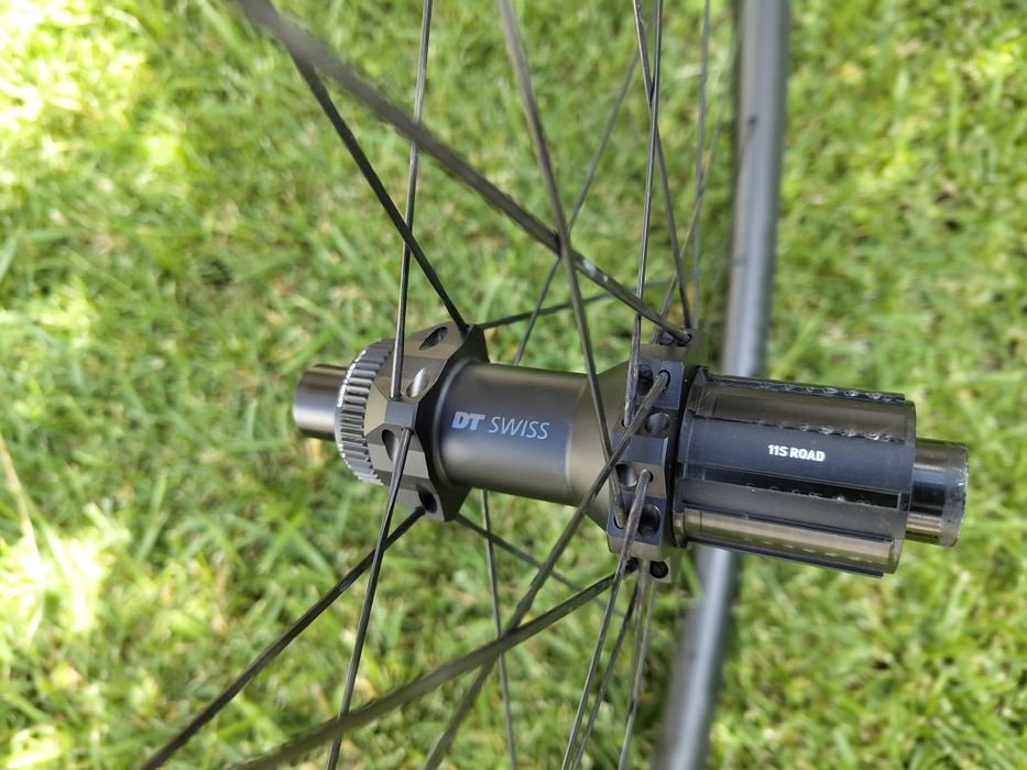 Rodas FFWD F4 carbono