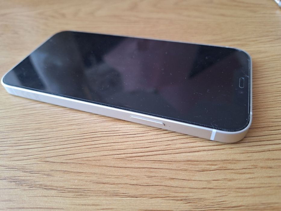 iPhone 12 64GB – stan idealny, bateria 77%, ekstra kabel w zestawie!