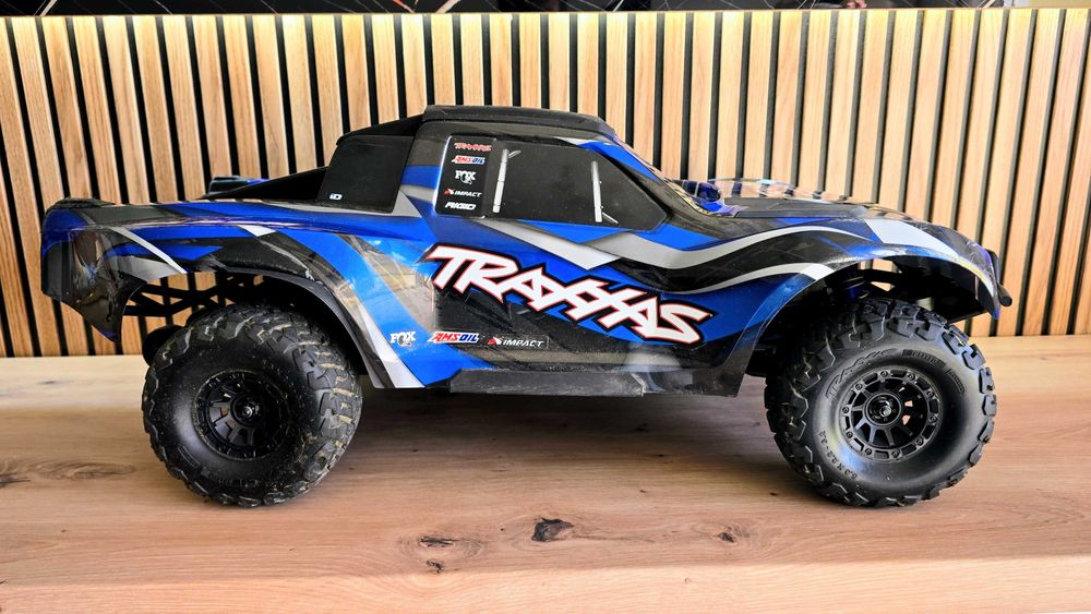 Traxxas Maxx Slash 6S - Otimo Estado