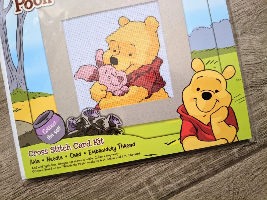 Набор для вышивки крестиком открытки Winnie the Pooh от Disney