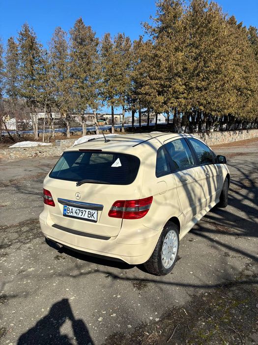 Мерседес B180 CDI