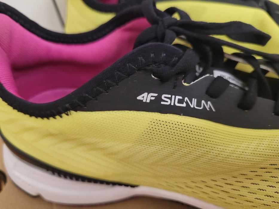 Buty  sportowe do biegania firmy 4f Running Sicnum model D4L22- OBDS10