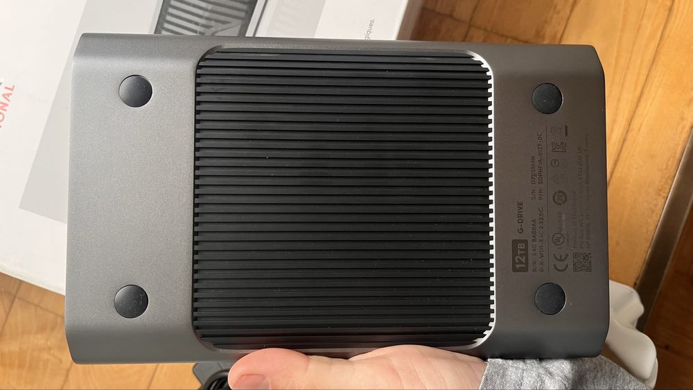 Зовнішній жорсткий диск 12 TB SanDisk