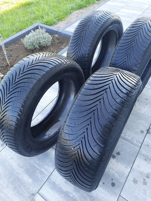Michelin Alpin 5 205 55 R16 komplet opon 4 szt