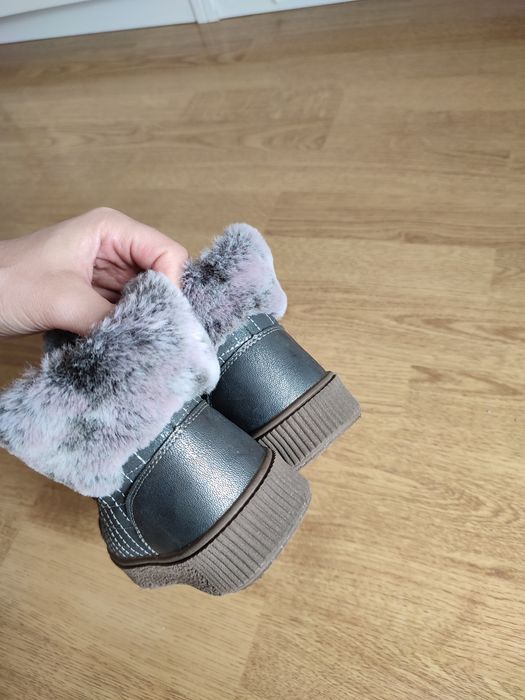 Buty zimowe botki traperki dziewczęce r.26