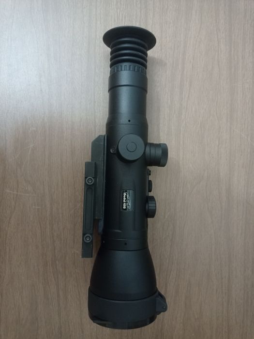 Прибор нічного бачення Dedal 450