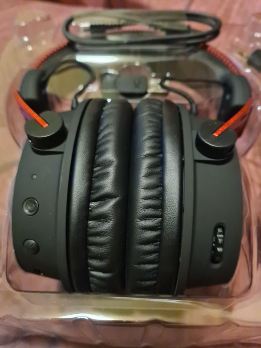Słuchawki bezprzewodowe HyperX Cloud Alpha Wireless — Bateria do 300h!