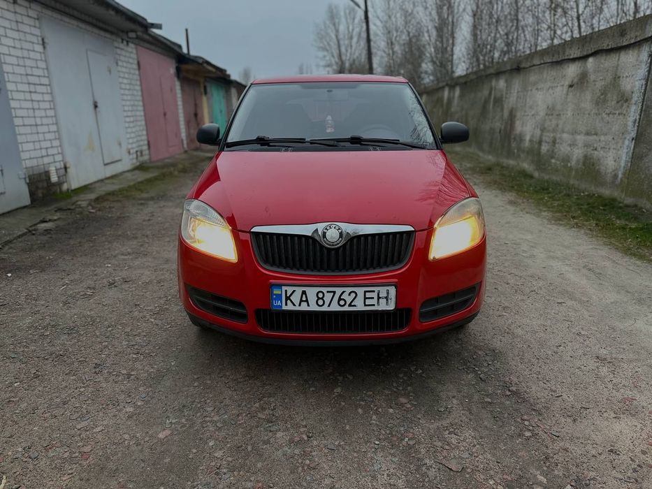 Срочно Шкода Фабия 2 поколения 2008 года 2021 года приехал в Украине