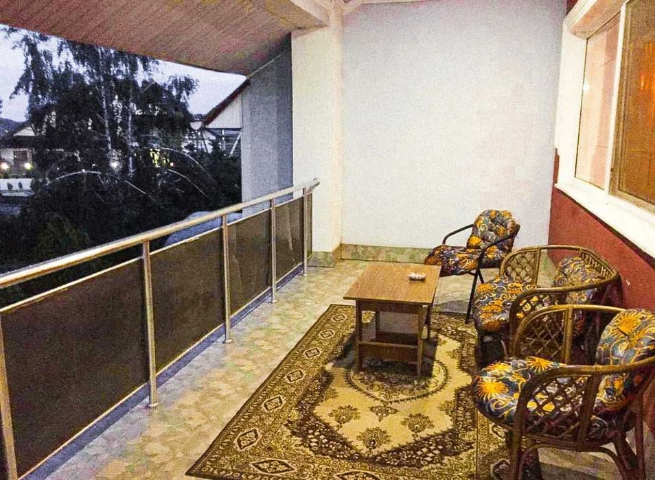 ПРОДАМ КОТЕДЖ, ЖИТЛО, БІЗНЕС між двома термальними курортами!!!