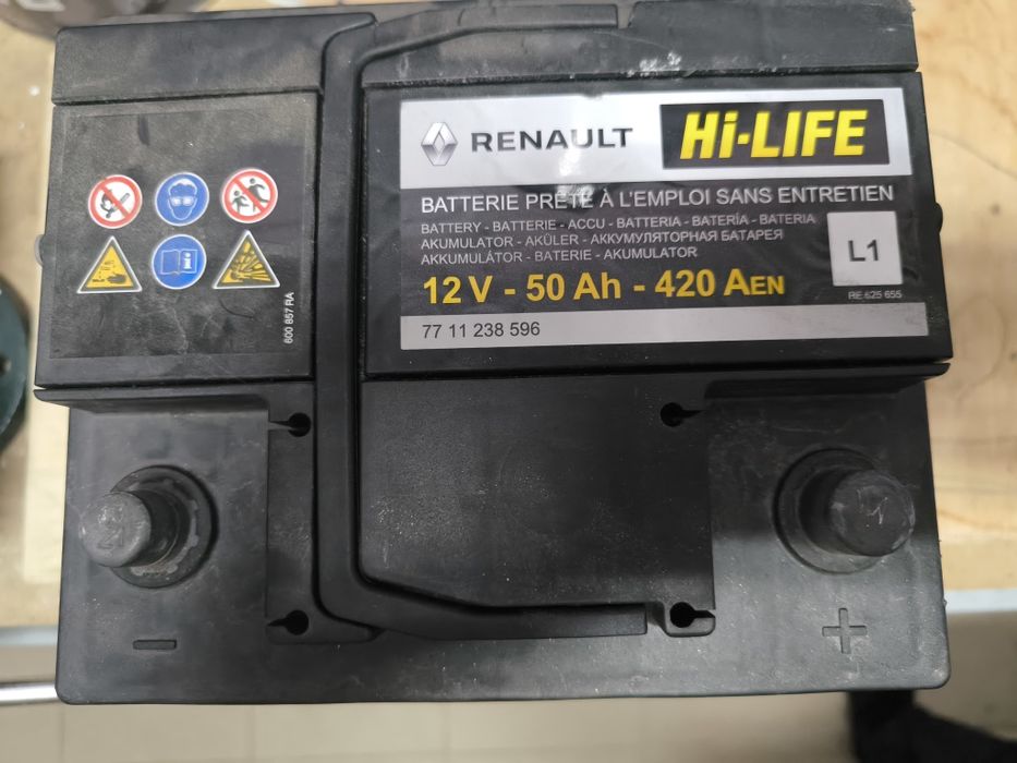 Vendo bateria auto 12V 50 Ah 420Aen