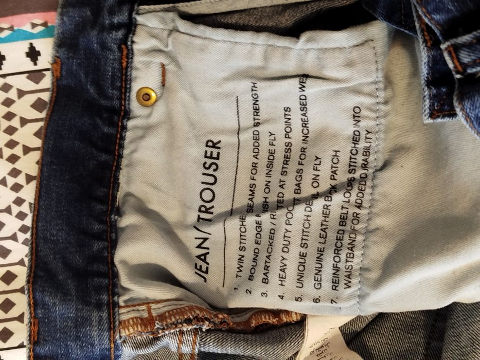 Nowe męskie spodnie jeansowe French Connections Slim 30 / 33