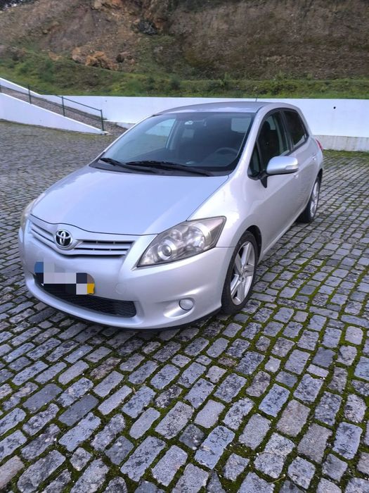 Toyota Auris 1.4 D-4D Exclusive+P.Sport