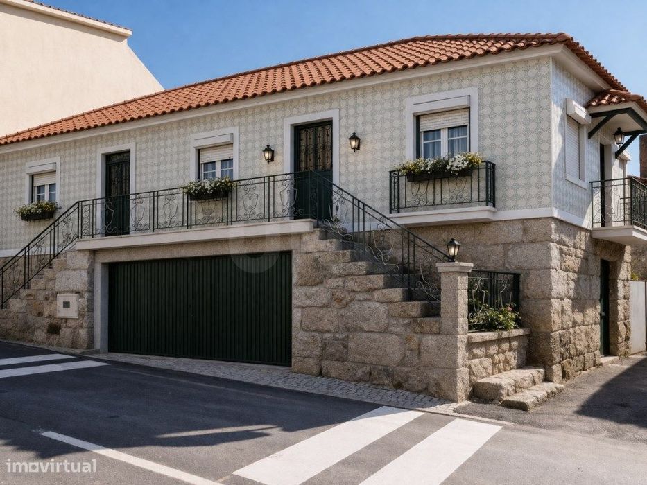 Casa com grande potencial de valorização - Ideal para remodelar