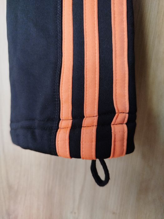Spodnie dresowe damskie adidas czarne 44/46