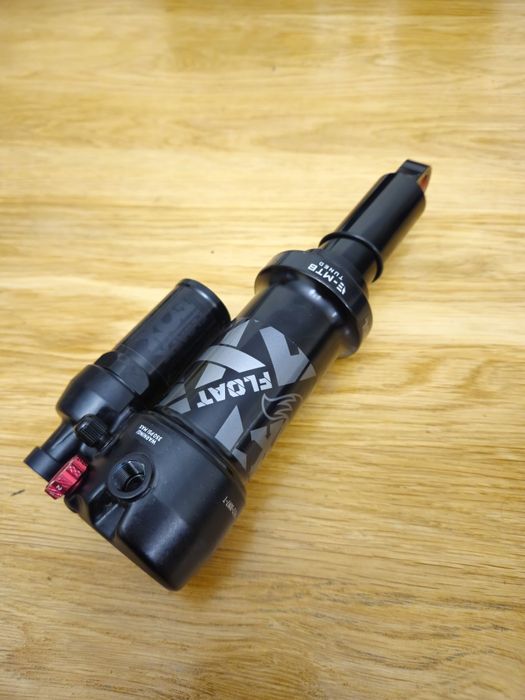 Damper Fox float X performance 205x65