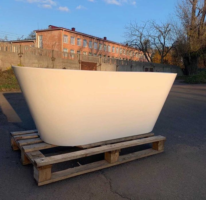 Окремостояча ванна 170×80