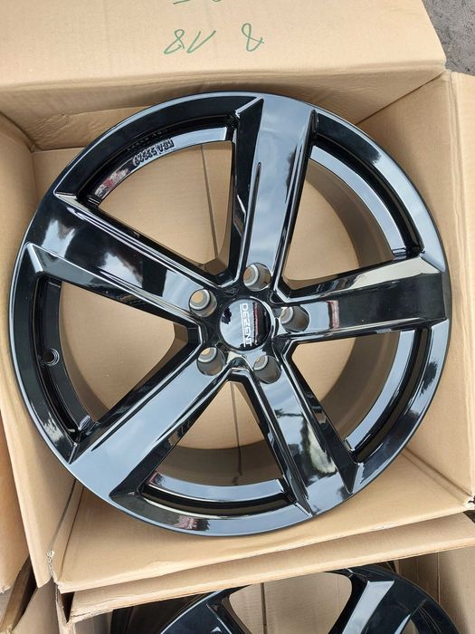Nowe Alufelgi 18 5x112 Mercedes Audi Volkswagen Seat Skoda Bmw
