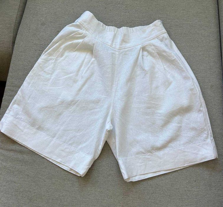 Calcoes  de linho brancos