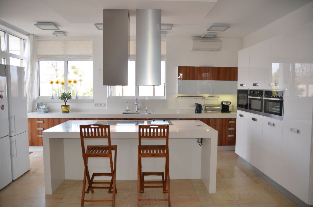 Продам дом с.Орловщина на берегу реки