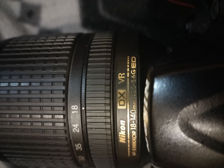 Olympus stylus 1. Sony R1. Nikon D300S. Nikon 18-140
Nikon DX VR