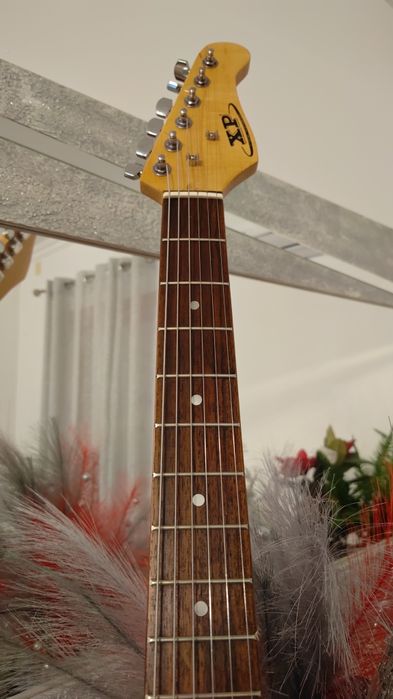 Guitarra Elétrica