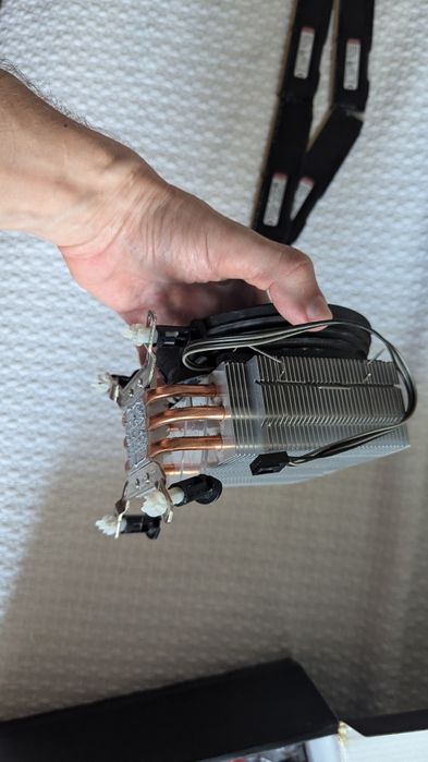 Материнська плата, процесор, кулер і оперативна пам'ять