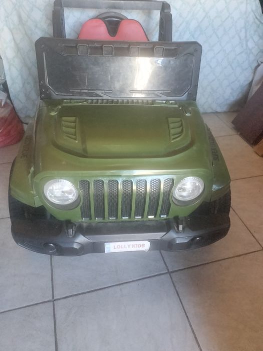 Продам дитячий автомобіль.