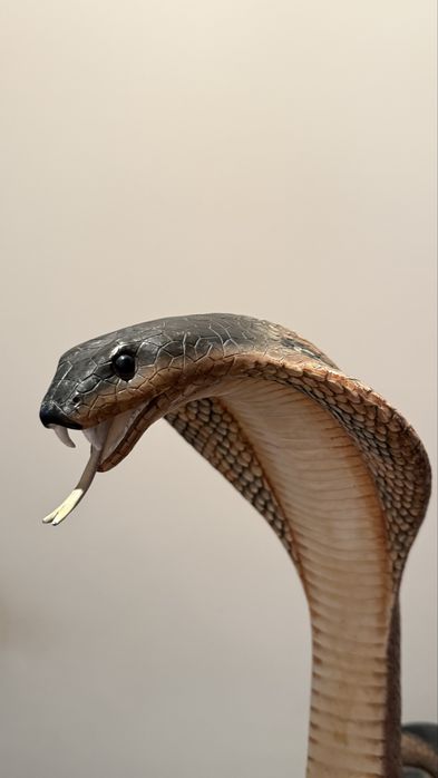Estátua King Cobra The Leonardo Collection (2004)