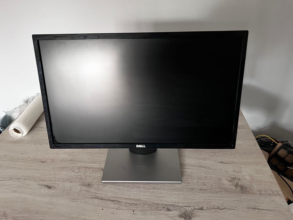 Zestaw monitorów 18 szt Dell, LG, Samsung, Iiyama 20–24 cale biuro firma