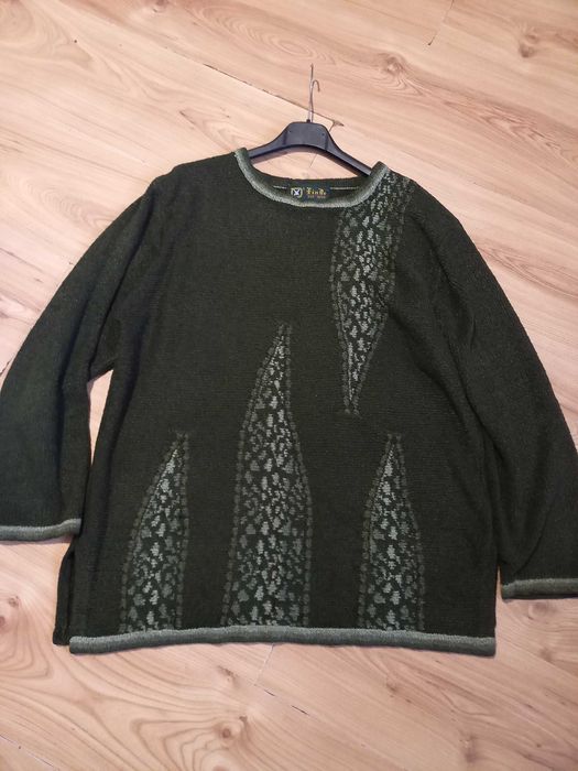 sprzedam sweter damskie