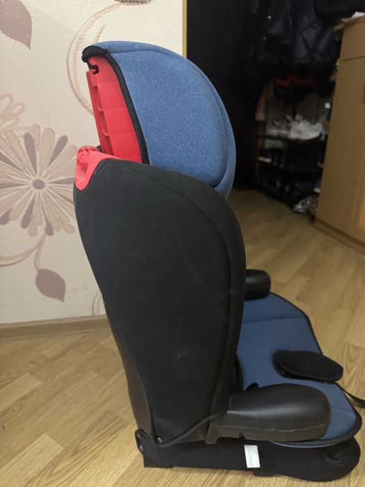 Дитяче автокрісло JOY універсальне, вага дитини 9-36 кг (25790)