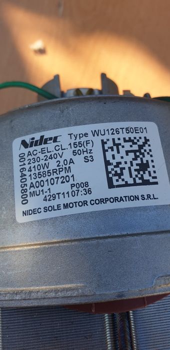 Várias peças para máquina de lavar roupa AEG