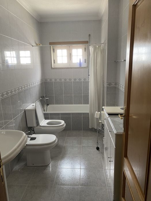 Moradia T4 Excelente