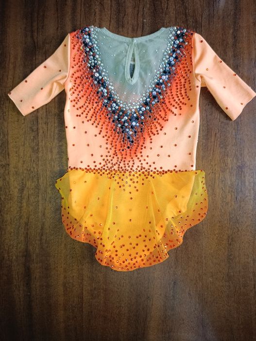 Продам купальник для художньої гімнастики