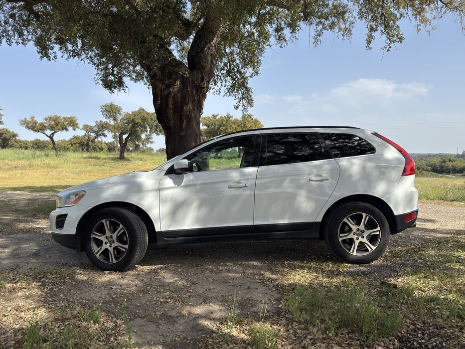 Volvo XC60 D4 2.0 Diesel | Automático | 163cv | Excelente estado