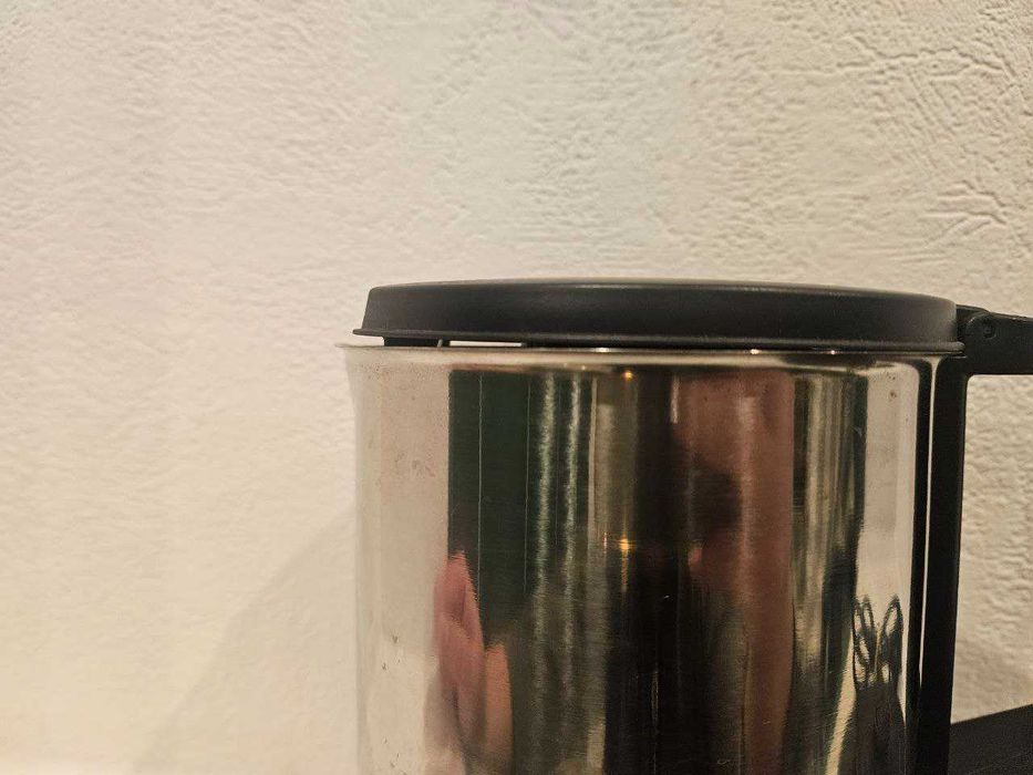 Електричний чайник дисковий Livstar LSU-1129