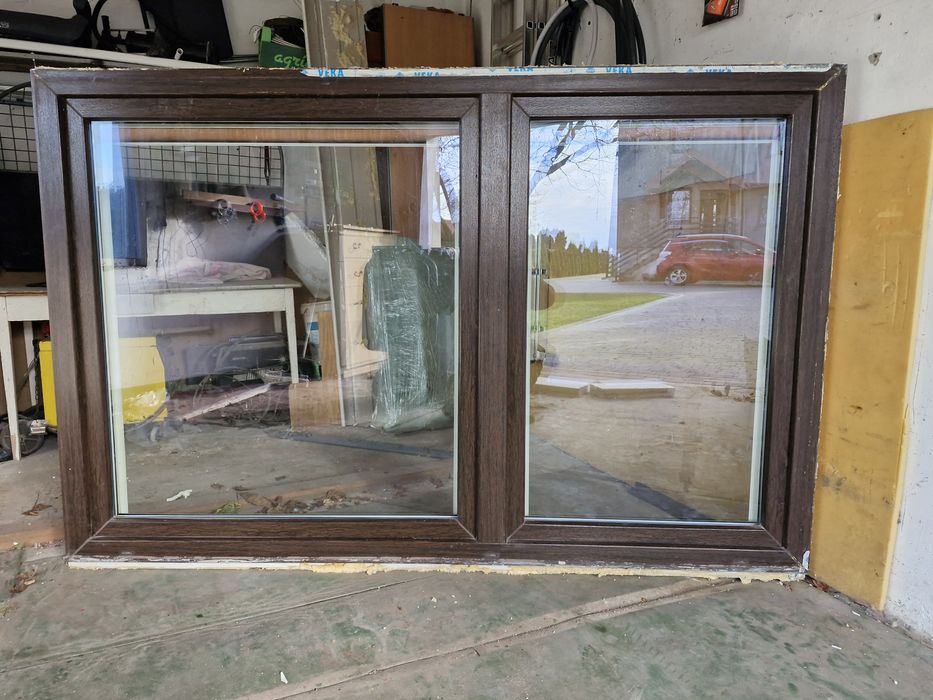 Okno używane z roletami