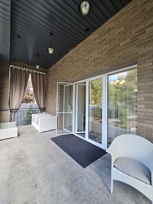 Продам, новый дом Кировское район Сосновый Берег, Обуховка, лес, река.