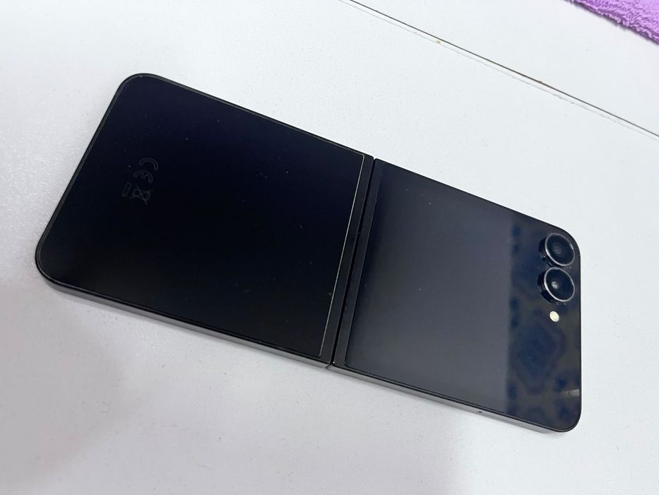 Samsung galaxy z Flip 7 FE