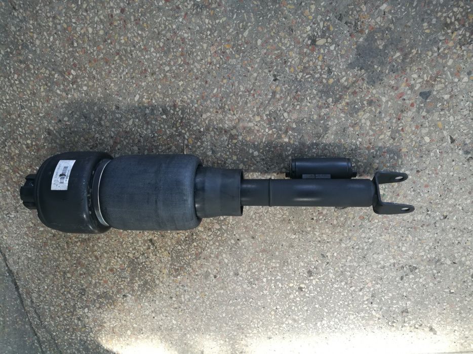 Ремонт шаровых опор,рычагов,амортизатор.