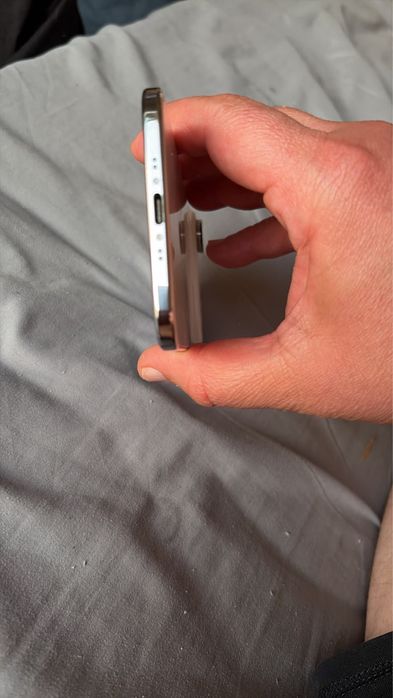 Iphone 17air (com garantia aplee ate 01/03/2027)