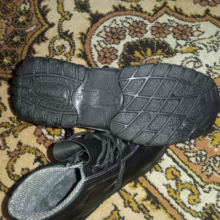 Робочі теплі черевики 45р