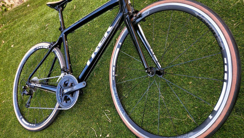 R/Terça .Trek Émonda S Carbono – Shimano 105 –t52