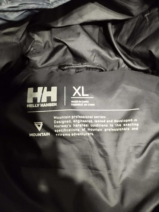 Helly Hansen Puffer Mountain Light Down jacket size XL