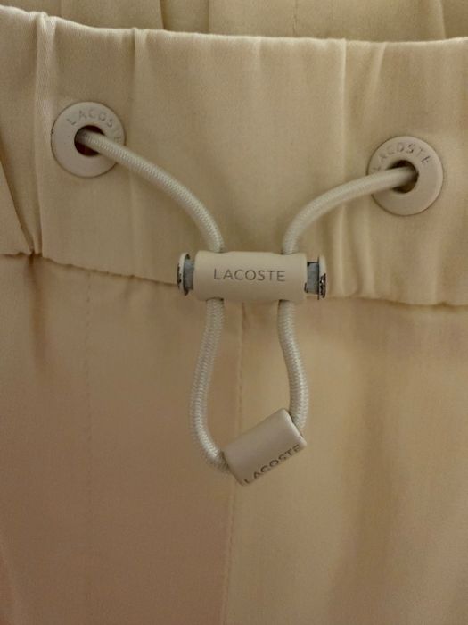 Літні жіночі штани чінос Lacoste