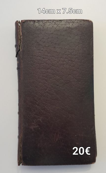 Livros bastante antigos